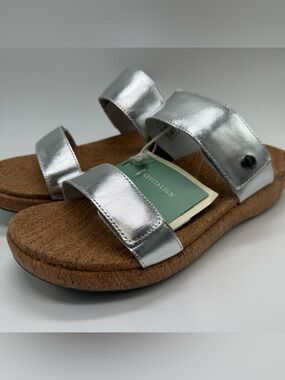 REVITALIGN Silver Metallic Sandbar Slide Sandal Size 12 NEW Vacation‎ Beach